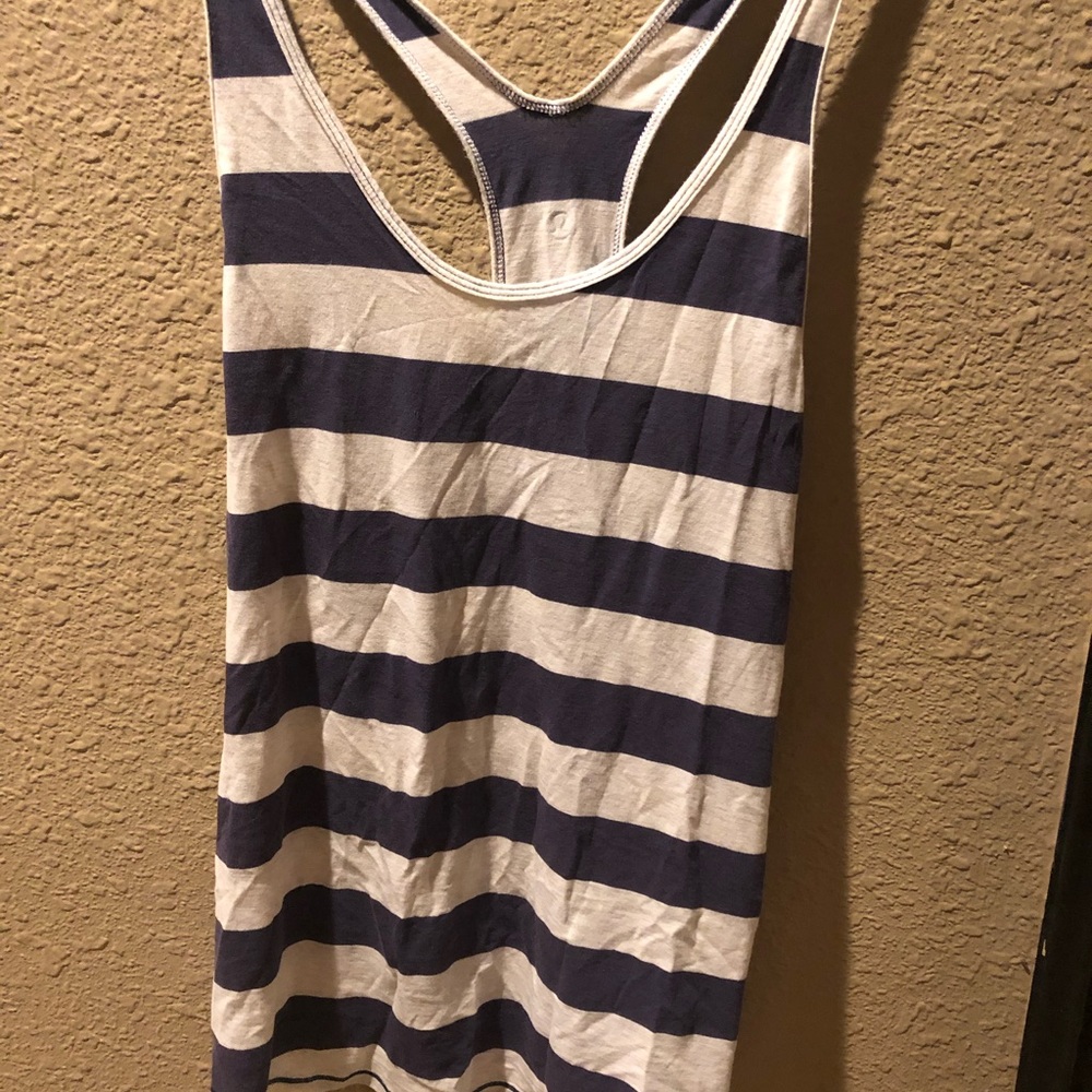 Lululemon tank top